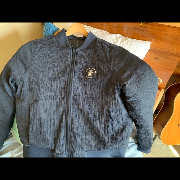 Rip Curl Women's The Endeavour Reversible Bomber - Picture 9 of 11